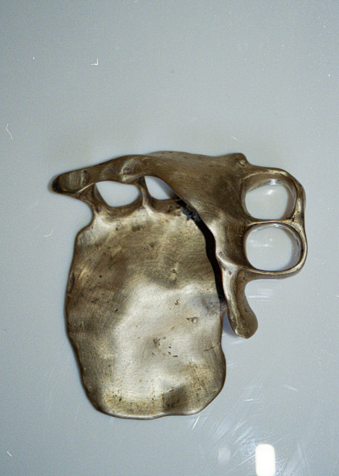 THE REVERENCE GRIP