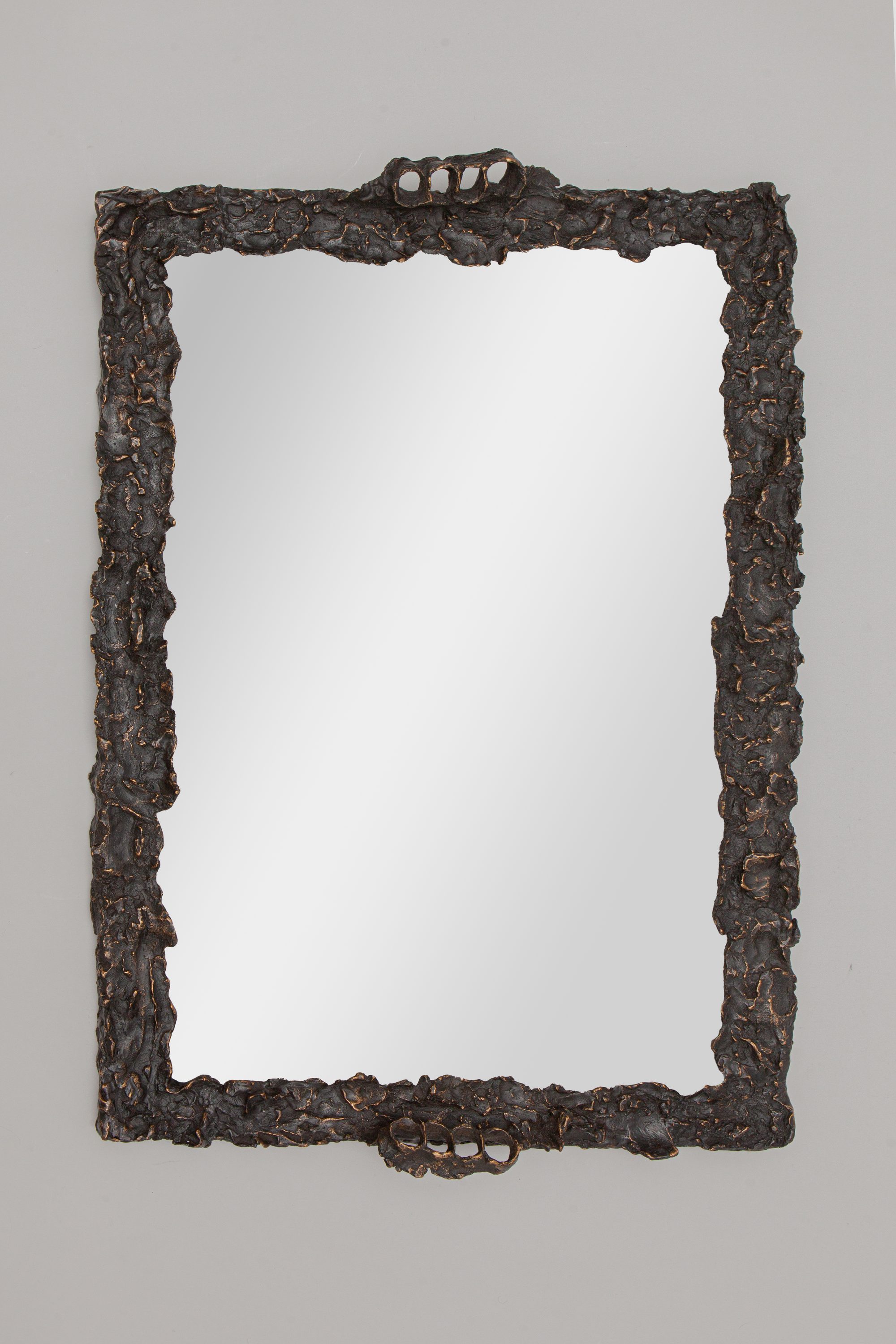 THE SZERETET MIRROR