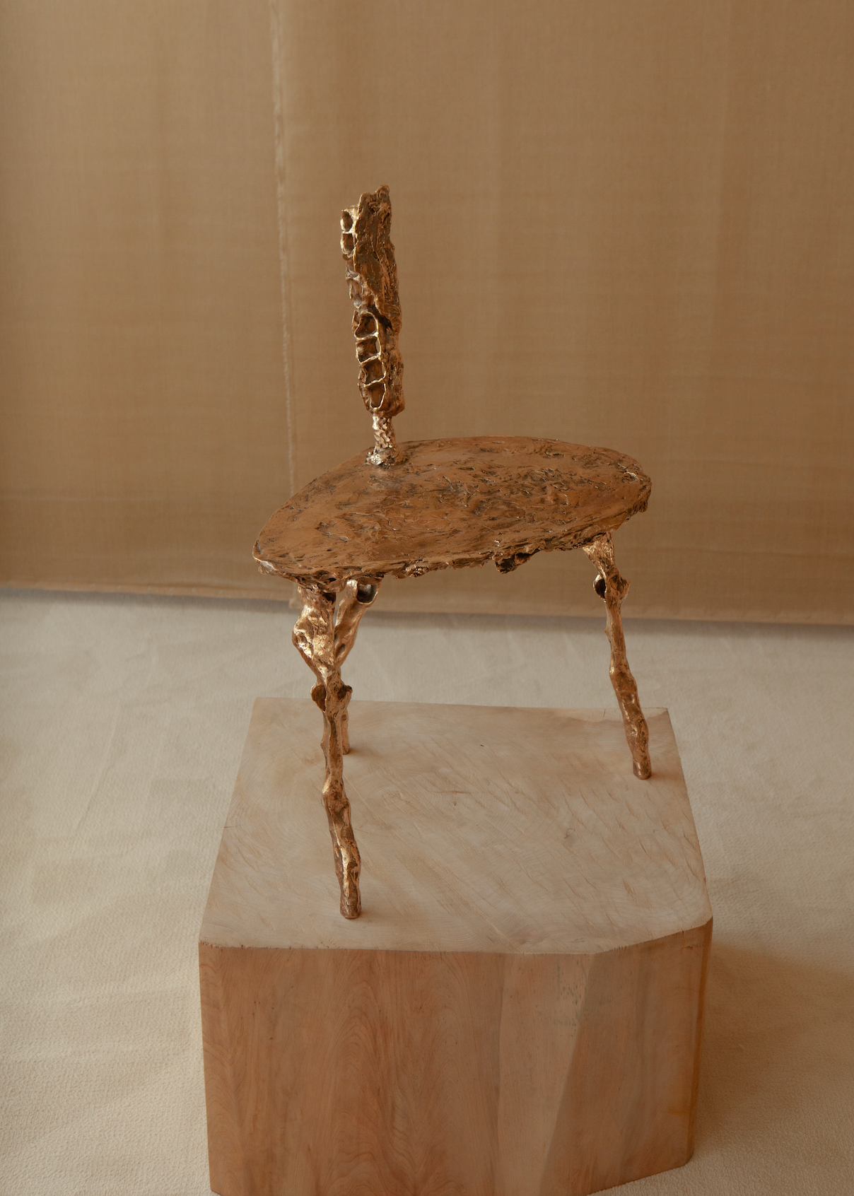 RHAKHIS CHAIR