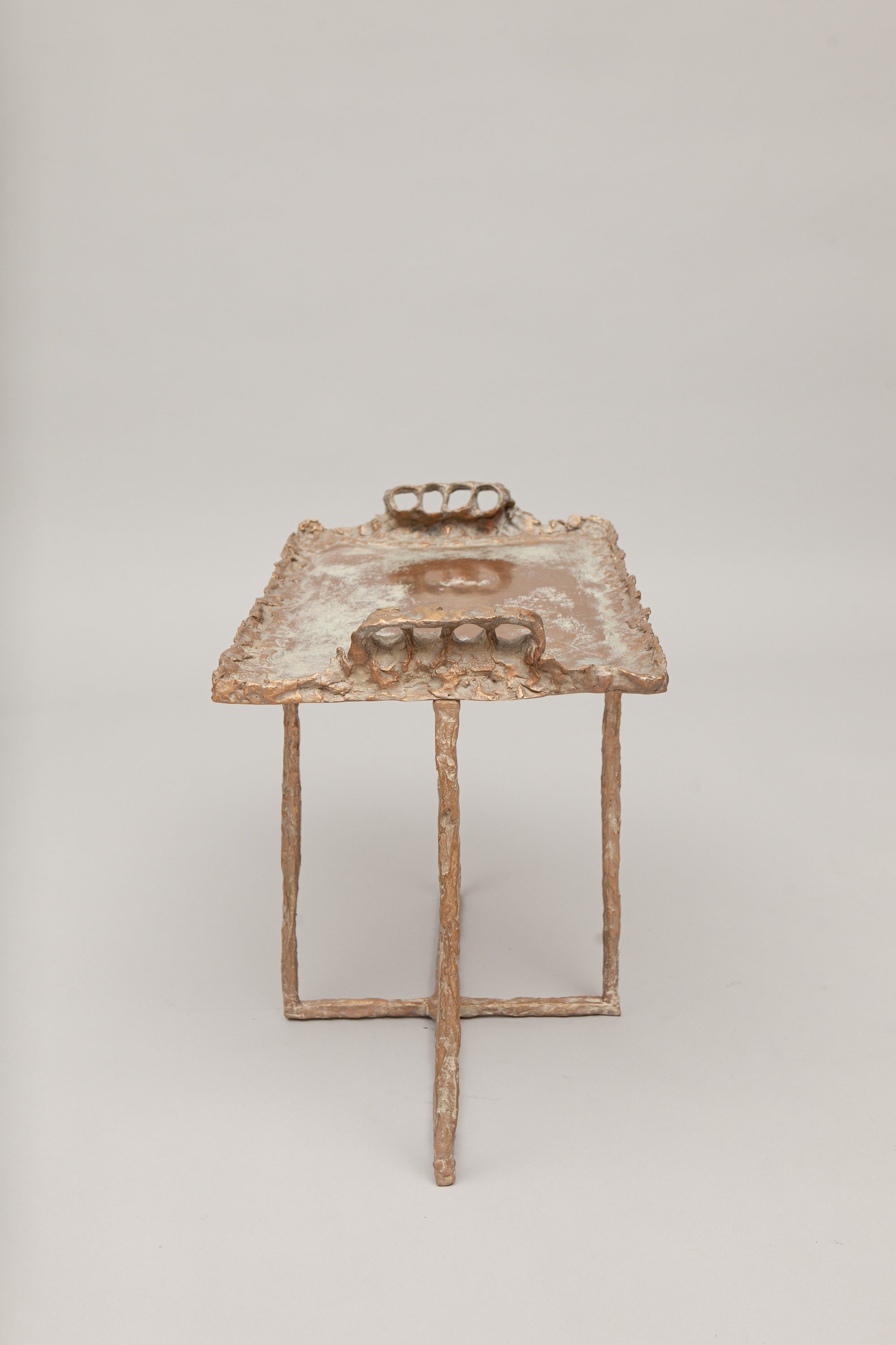 THE STRETCHED ORNAMENTAL TABLE