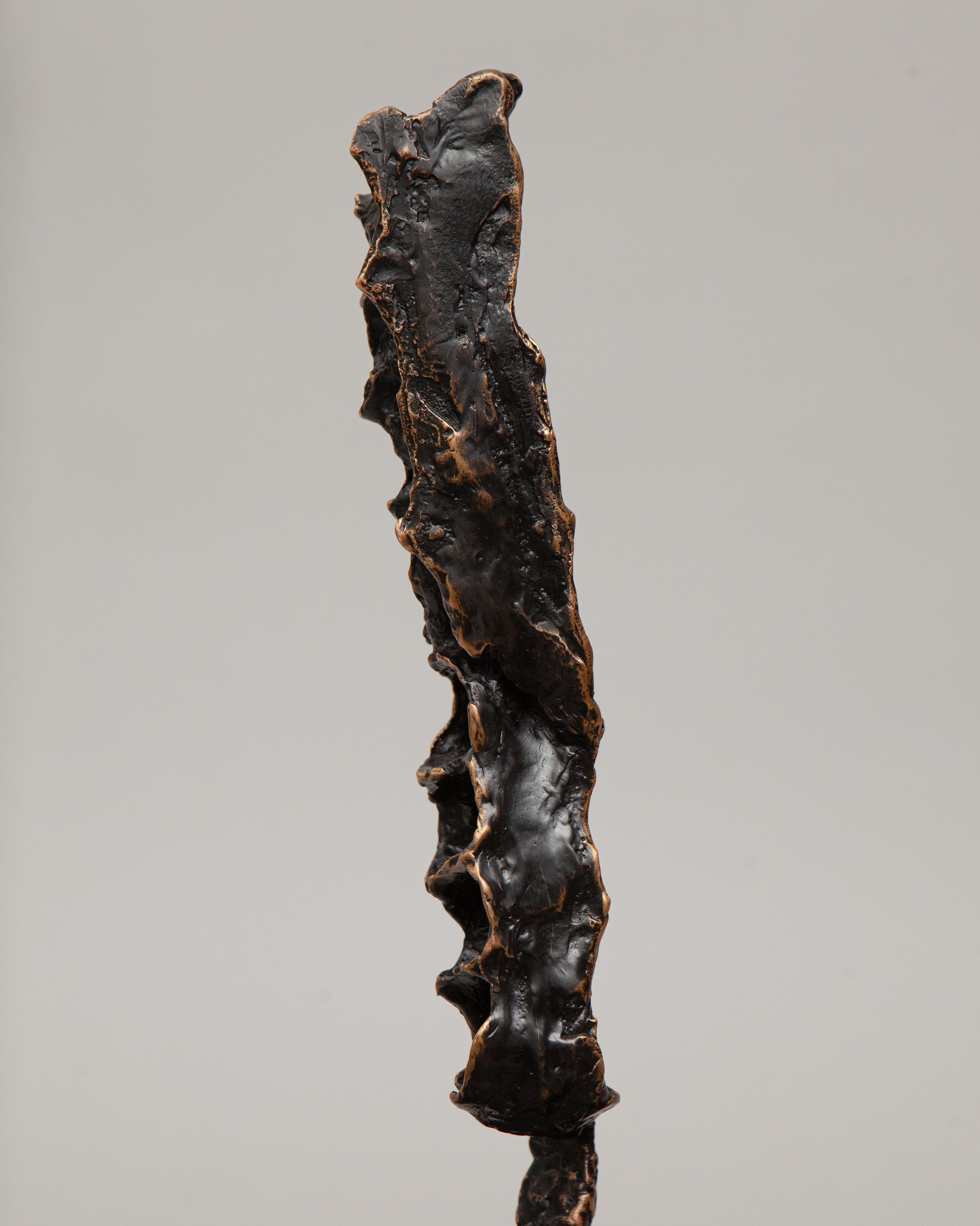 RHAKHIS CHAIR